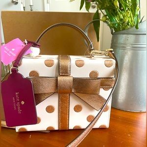 Kate spade gift box purse
